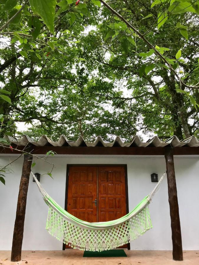 Casa A Beira Do Rio Jaguareguava Na Mata Atlantica Em Bertioga Sp Villa Dış mekan fotoğraf