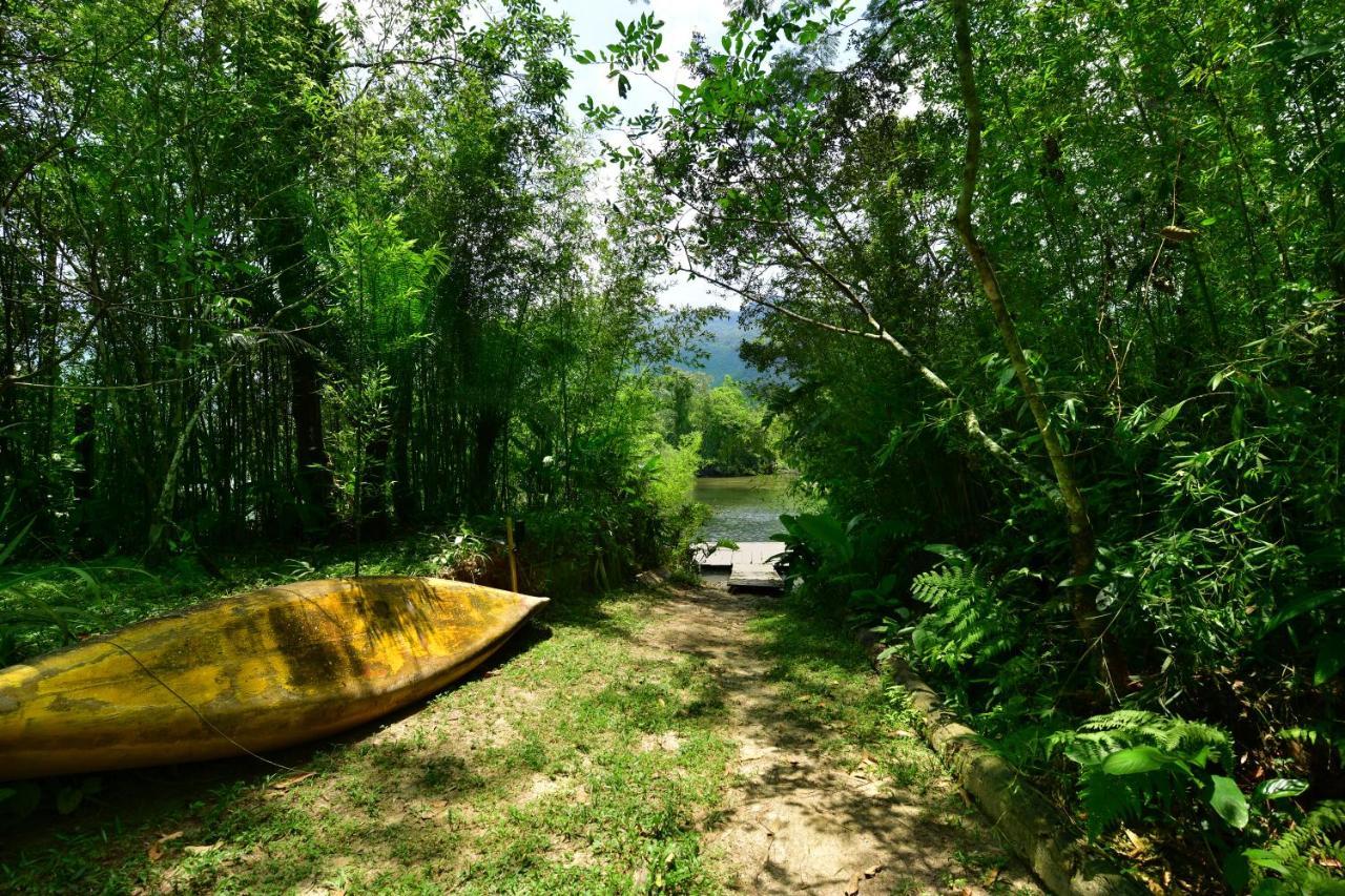 Casa A Beira Do Rio Jaguareguava Na Mata Atlantica Em Bertioga Sp Villa Dış mekan fotoğraf